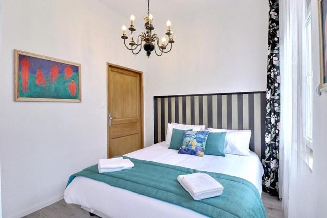 Le Cateau-Cambresis Les Appartements Fenelon מראה חיצוני תמונה