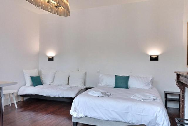 Le Cateau-Cambresis Les Appartements Fenelon מראה חיצוני תמונה