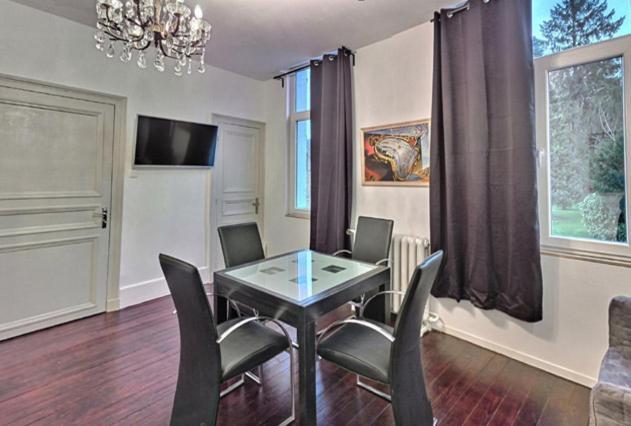 Le Cateau-Cambresis Les Appartements Fenelon מראה חיצוני תמונה