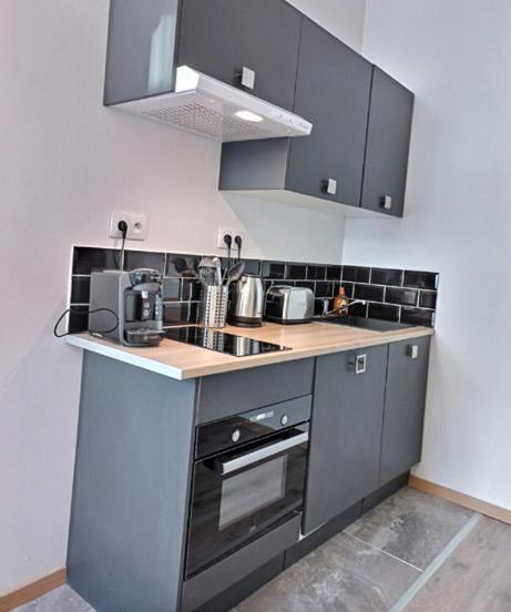 Le Cateau-Cambresis Les Appartements Fenelon מראה חיצוני תמונה