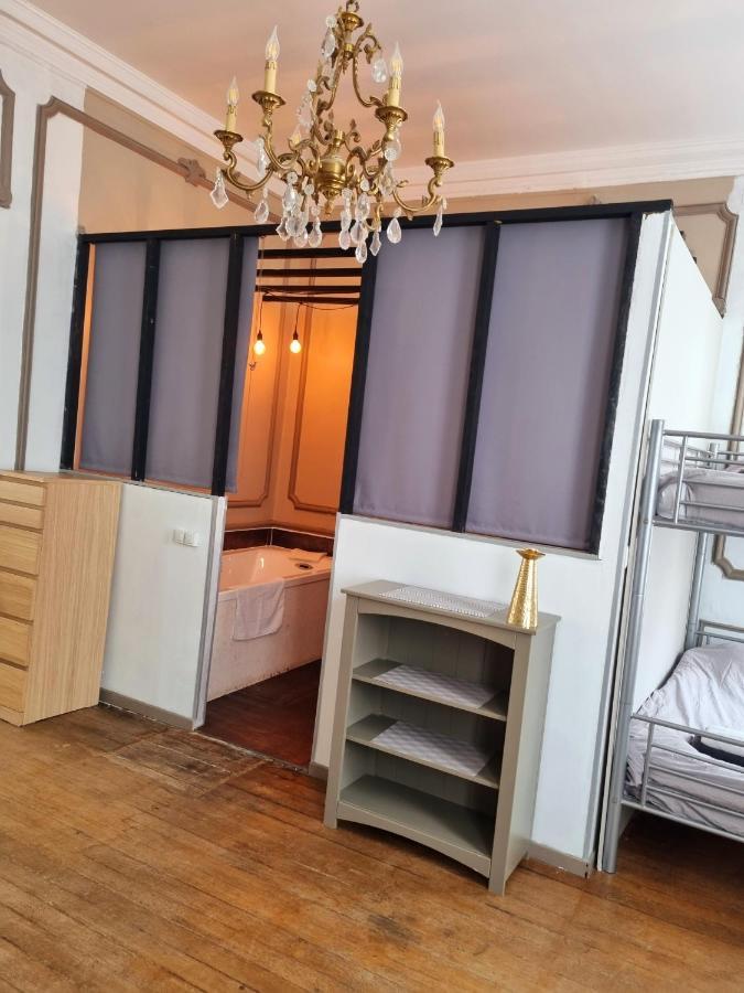 Le Cateau-Cambresis Les Appartements Fenelon מראה חיצוני תמונה