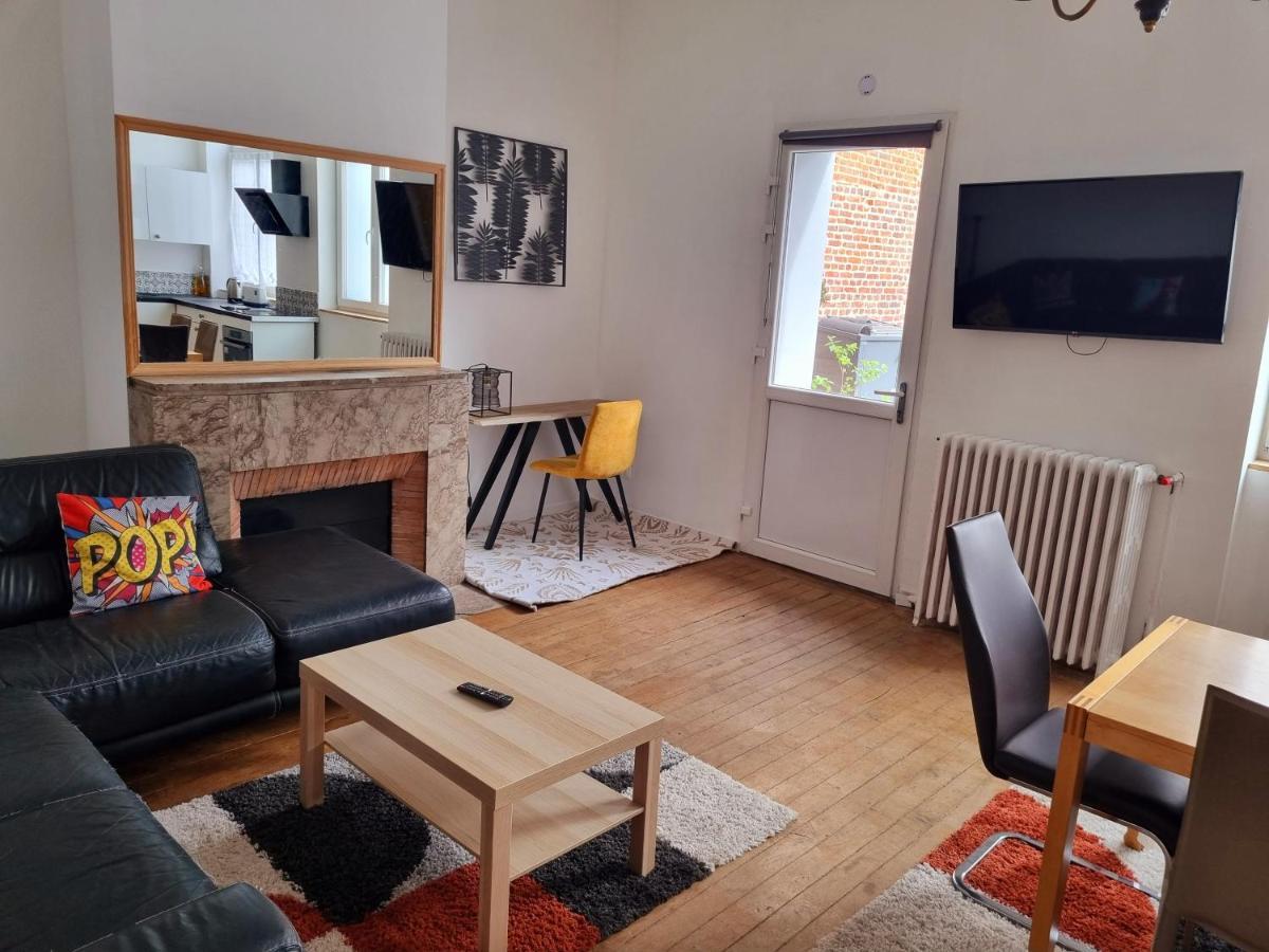 Le Cateau-Cambresis Les Appartements Fenelon מראה חיצוני תמונה